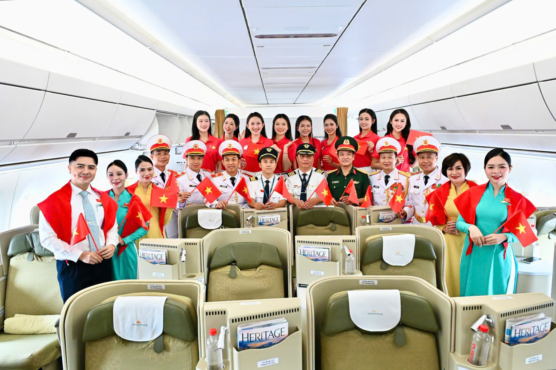 Các hãng hàng không đang chọn những cách khác nhau để tạo dấu ấn trong mùa Quốc khánh.