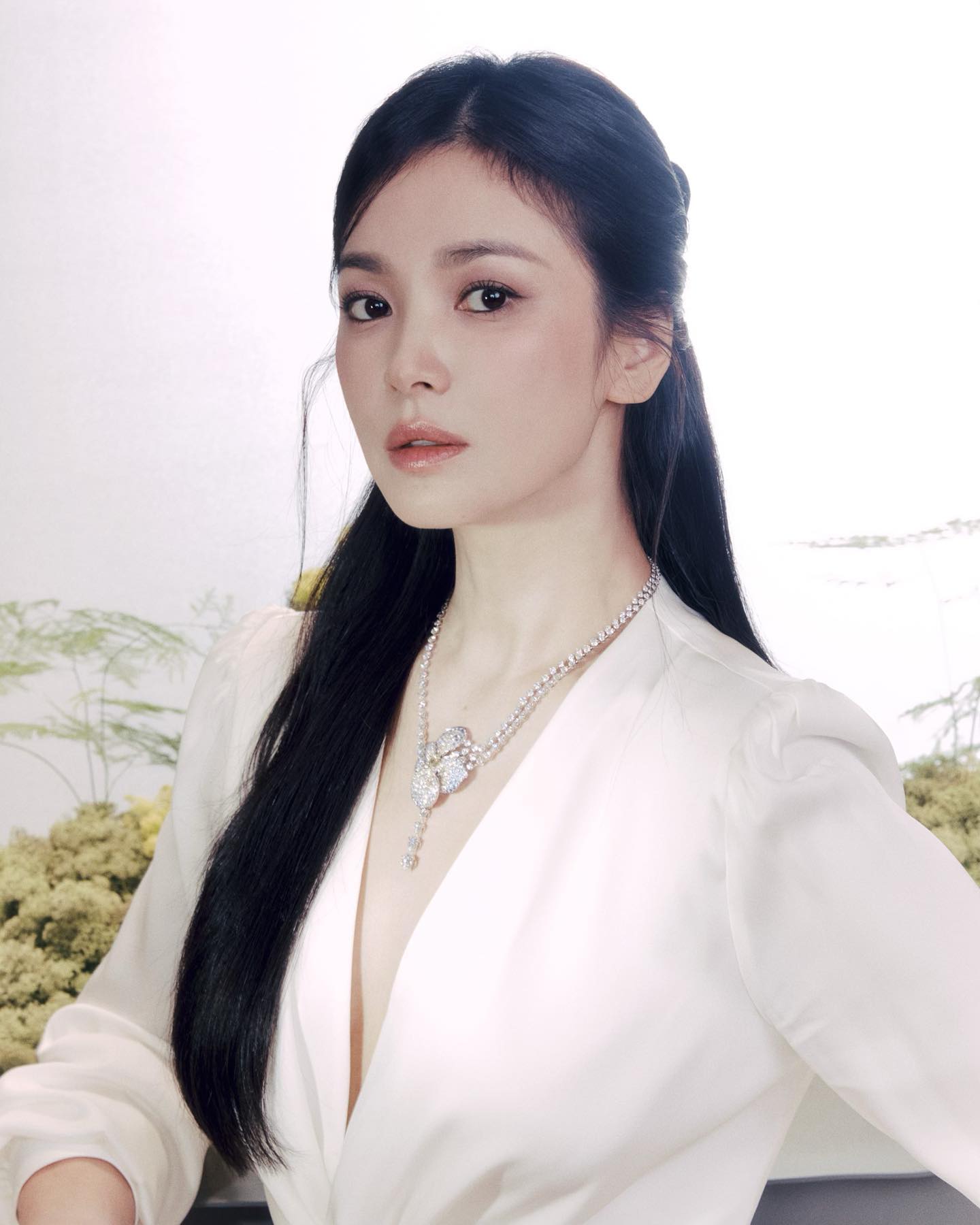 Chuyện gì đang xảy ra giữa Song Hye Kyo - Shin Min Ah?
