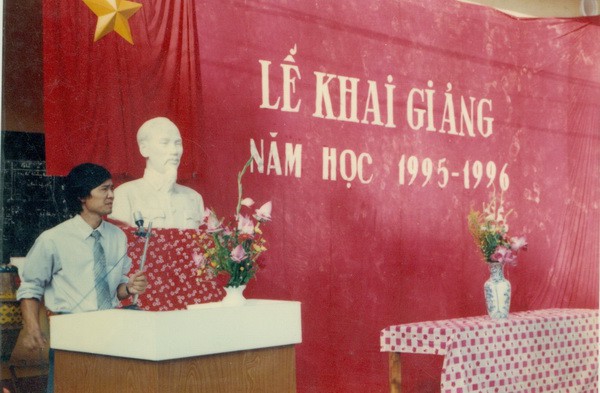 Lễ khai giảng năm học 1995 - 1996, Trường THPT Hàn Thuyên, Bắc Ninh