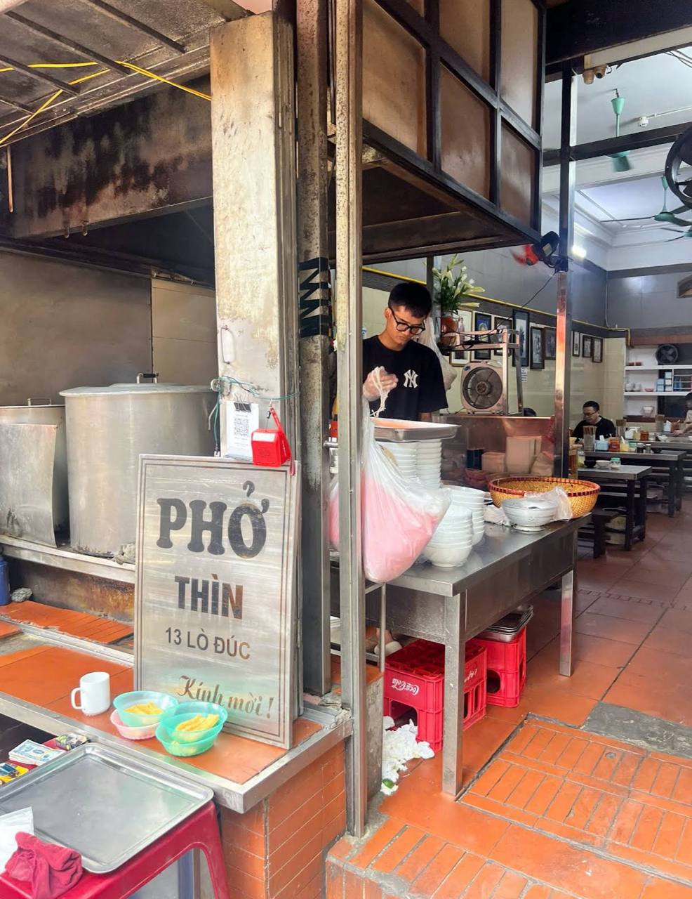 Phở Thìn Lò Đúc 5 năm tăng giá 5 lần, ăn một bát giờ cũng phải đắn đo