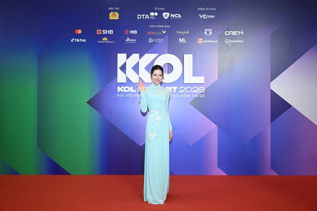 Người đẹp Cao Ngọc Bích