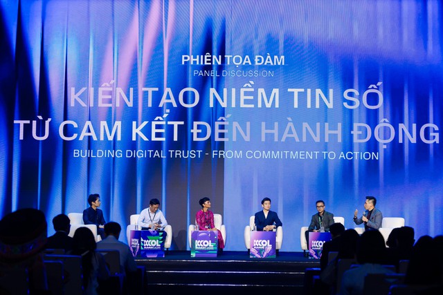 Tọa đàm “Kiến tạo niềm tin số - Từ cam kết đến hành động”