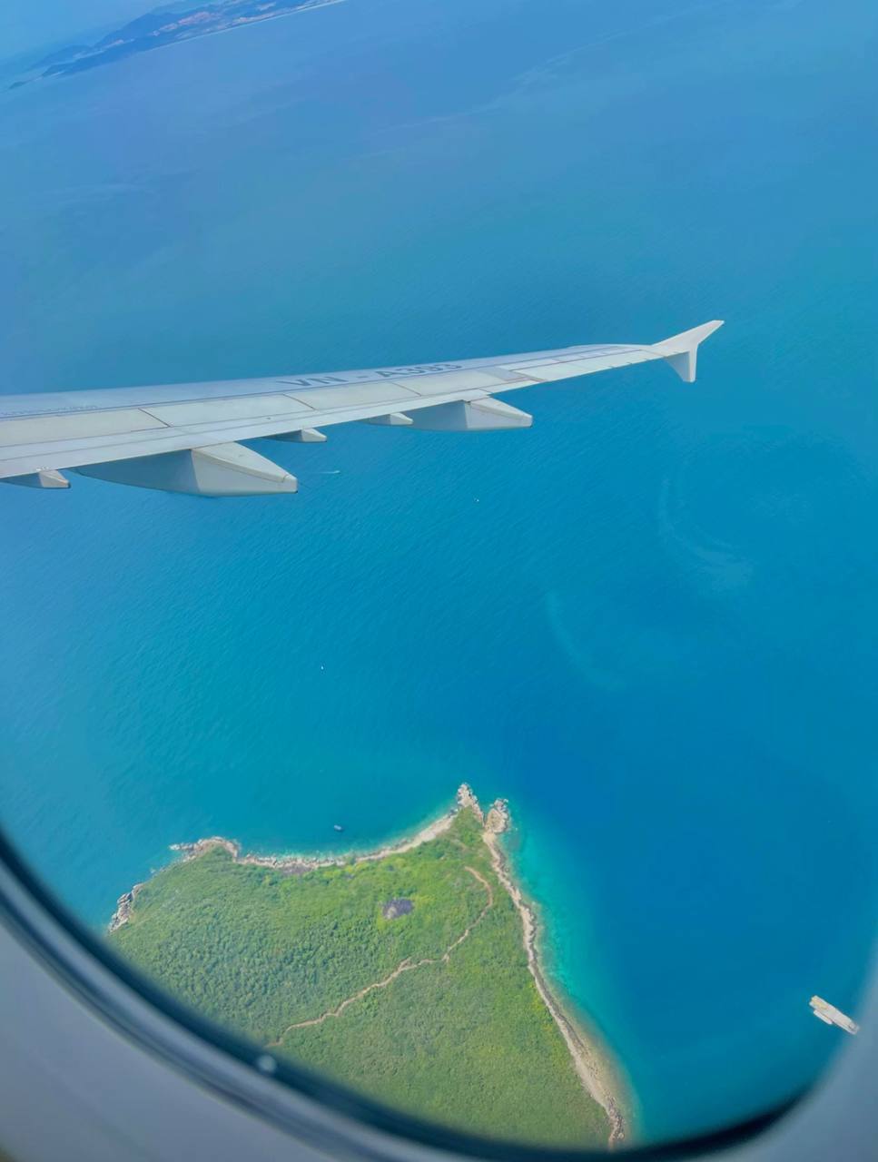 Vì sao bay Sài Gòn - Cam Ranh, cơ trưởng phải bật loa nhắc: