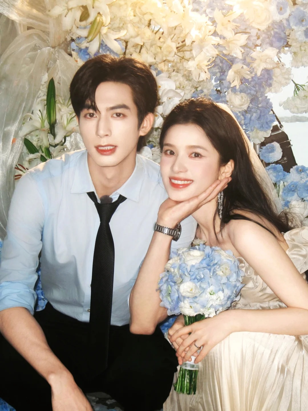 Hai diễn viên sinh năm 1999 đều là nam thần - mỹ nữ sở hữu nhan sắc nổi bật ở Cbiz. Ảnh: Xiaohongshu.
