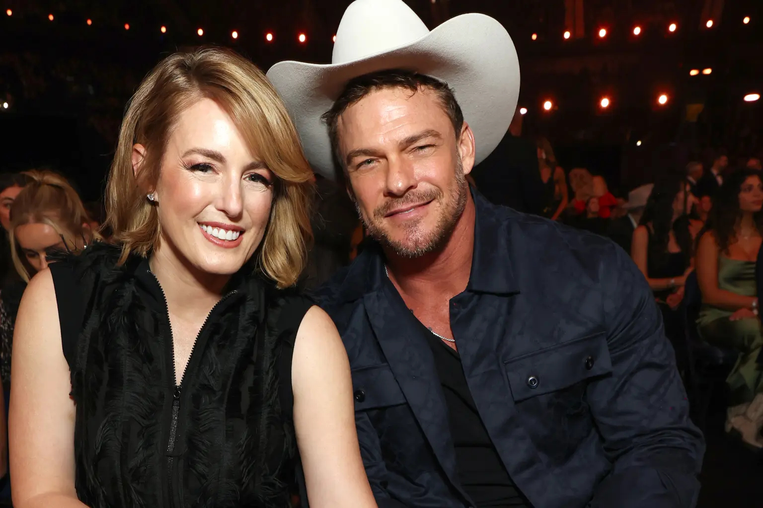 Alan Ritchson - Catherine Ritchson ly hôn sau 2 thập kỷ bên nhau. Ảnh: Pagesix