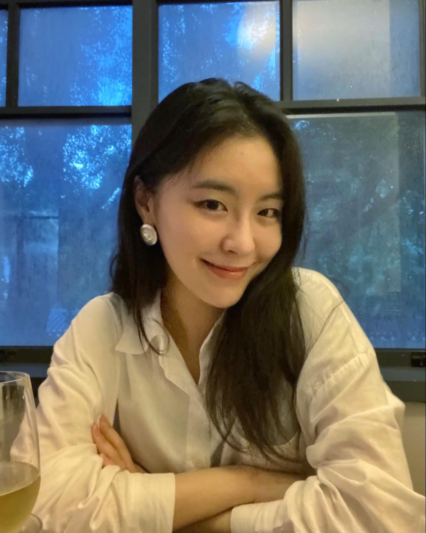 Jisoo nhận được nhiều tình cảm từ công chúng sau khoảng 10 năm chăm chỉ hoạt động nghệ thuật. Ảnh: IGNV