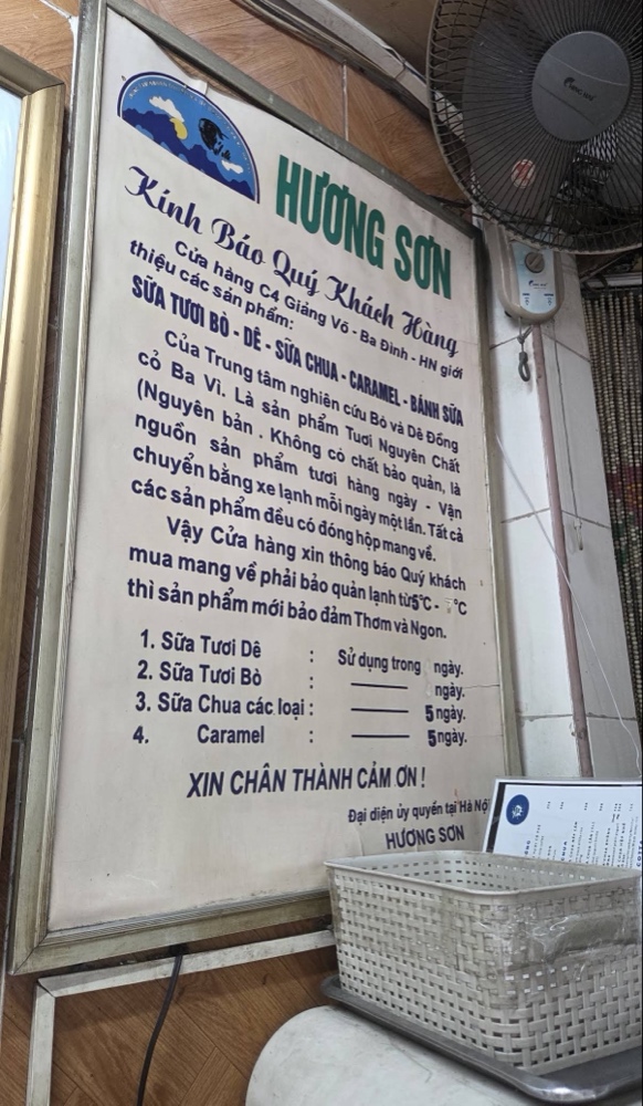 Ảnh: Sữa dê Hương Sơn