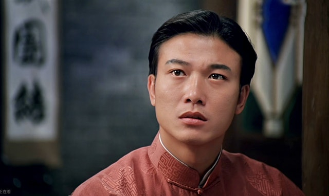 Tiền Tiểu Hào và người vợ thứ 2 ngủ riêng 10 năm qua. Ảnh: Sina.