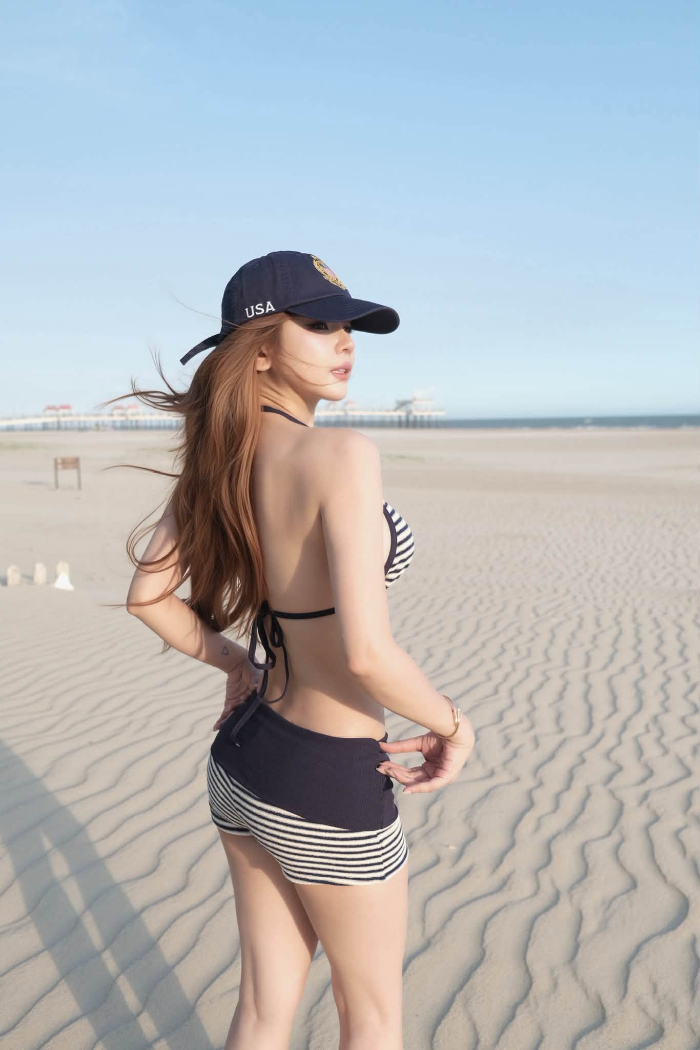 Gallery - DJ Mie khoe nhan sắc xinh như búp bê sống, Gil Lê, Xoài Non cùng dàn sao hội ngộ  - image 1