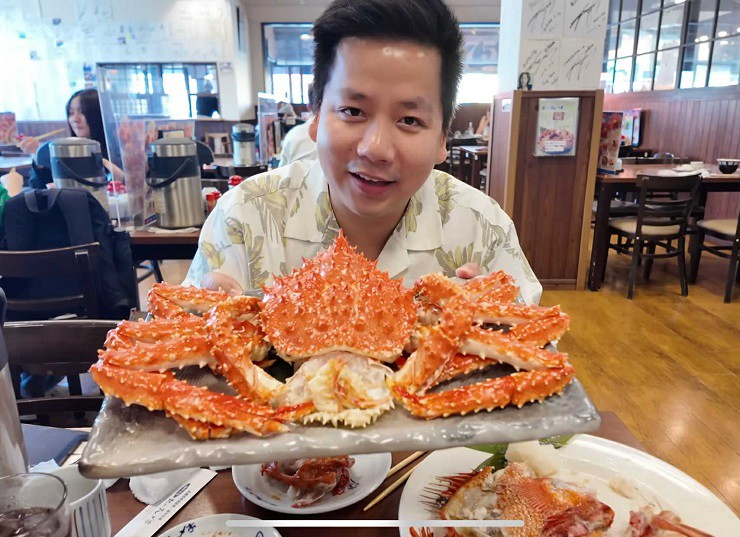 Gallery - Khoa Pug lần đầu lên tiếng về thân thế “con đại gia”, chưa mua được đất hay có nhà riêng - image 4