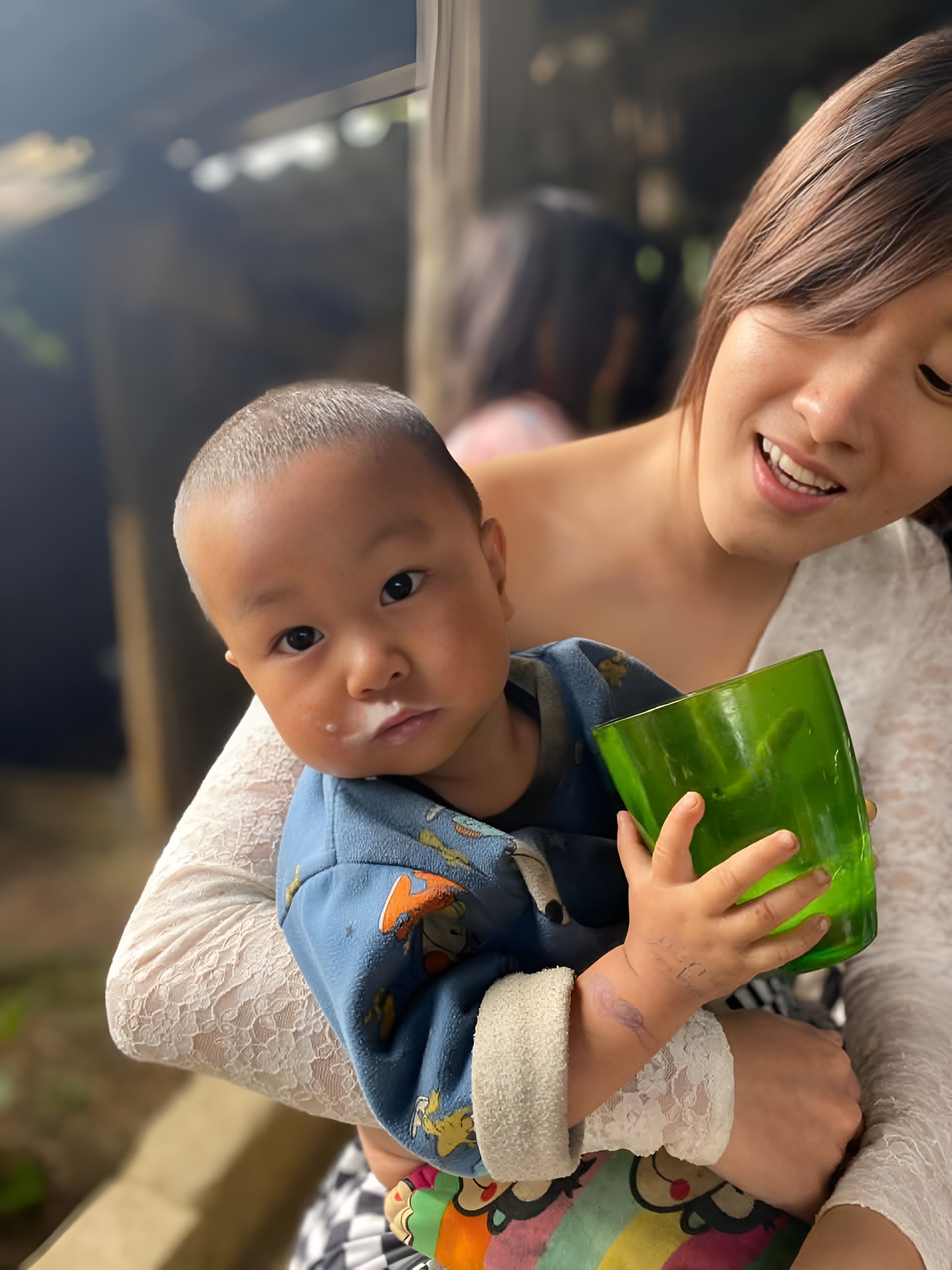 Những trải nghiệm thực địa tại Sa Pa, đặc biệt quá trình nghiên cứu về sức khỏe tinh thần của phụ nữ H’Mông, góp phần định hình hướng đi của Thu Phương