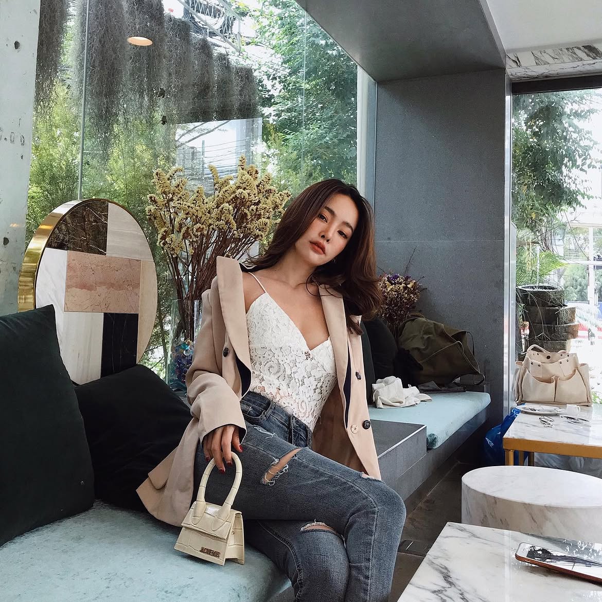 Ca sĩ - rapper collab với Chi Pu và vợ hot girl xác nhận ly hôn: Nhà trai xóa sạch ảnh gia đình, nhà gái thẳng tay unfollow 