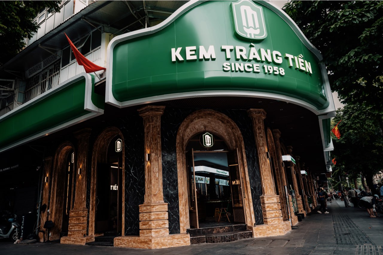 18 Hàng Bài là điểm bán mới nhất của Kem Tràng Tiền