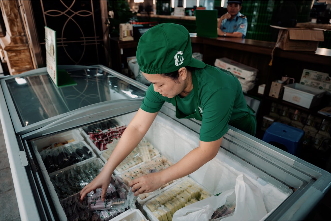 Hóa ra nhà mới của Kem Tràng Tiền từng là nơi “dân chơi” hay Hà Nội lui tới, nhìn diện mạo hiện tại mà bất ngờ!