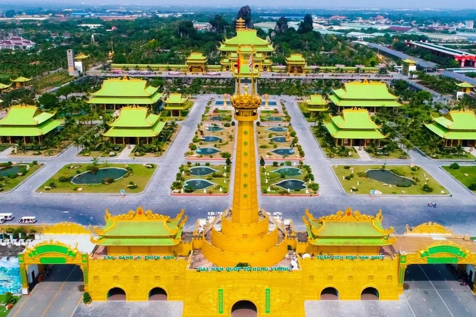 Đếm ngược 76 ngày, quần thể rộng 4,5 triệu mét vuông của vợ chồng bà Nguyễn Phương Hằng chính thức khép lại chính sách kéo dài cả năm