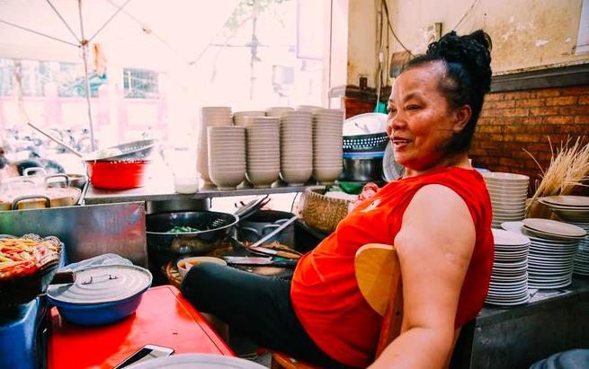 Bún chửi Ngô Sĩ Liên và bún ngan Nhàn giống nhau đến lạ
