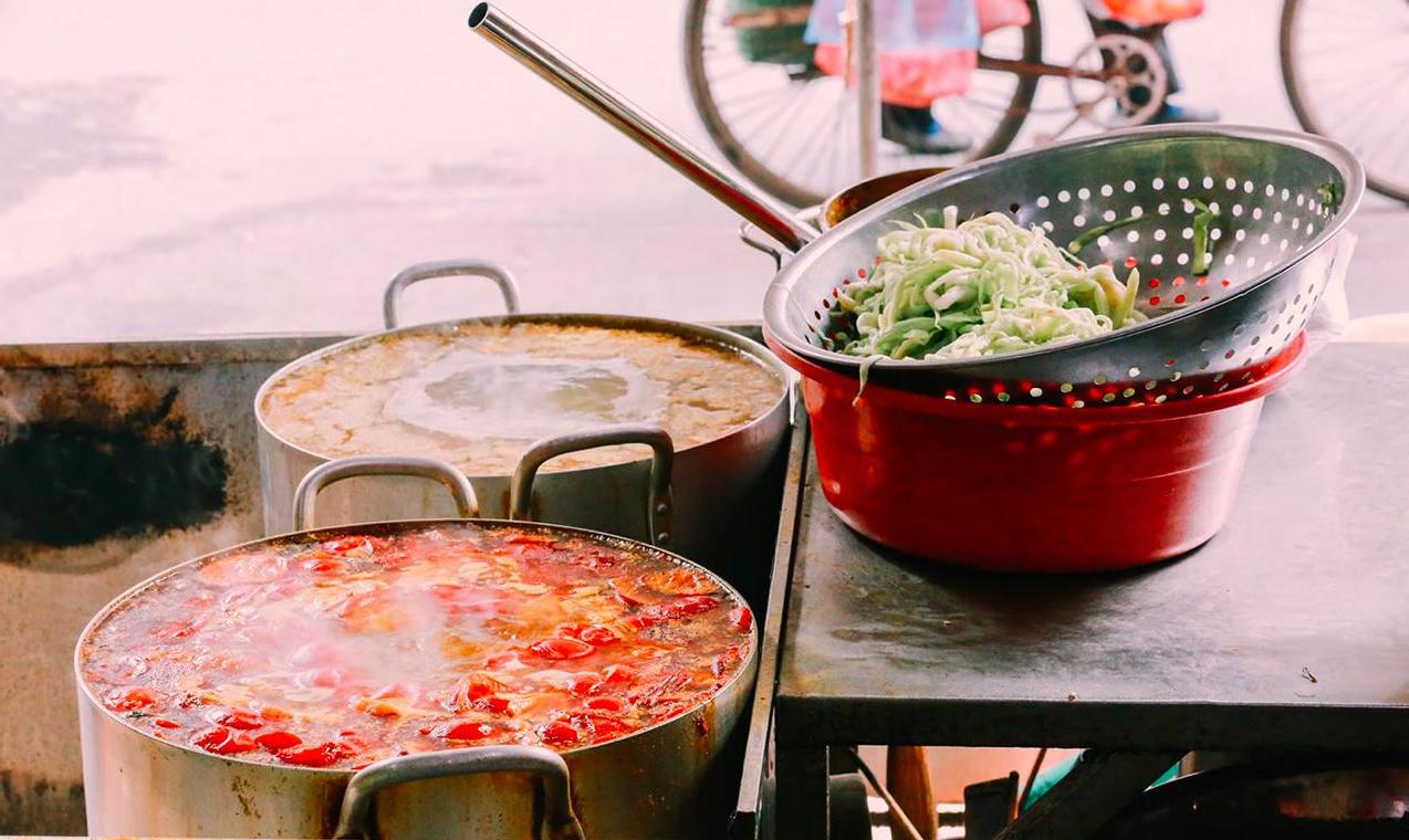 Bún chửi Ngô Sĩ Liên và bún ngan Nhàn giống nhau đến lạ
