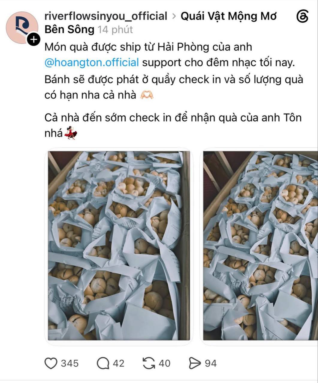 Nam ca sĩ Việt nổi tiếng đẹp trai không tuổi nay đi bưng bún bò, còn mặc cả với chủ quán xin giảm giá