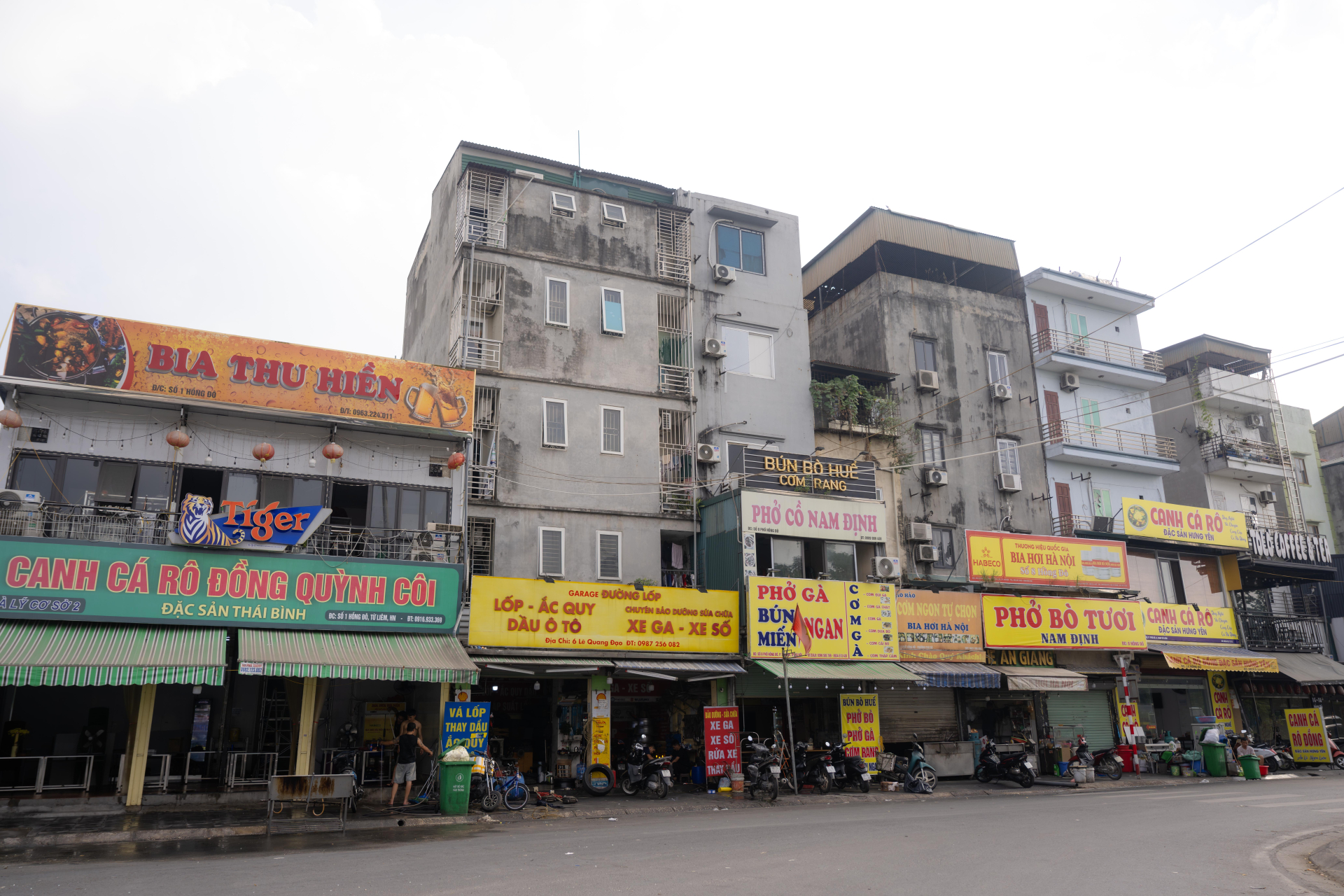   Khu Hồng Đô và Lê Quang Đạo có nhiều quán ăn bình dân