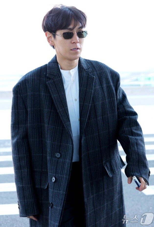 Gallery - Tình trạng của T.O.P giữa lúc BIGBANG đại náo concert ở Mỹ Đình - image 4