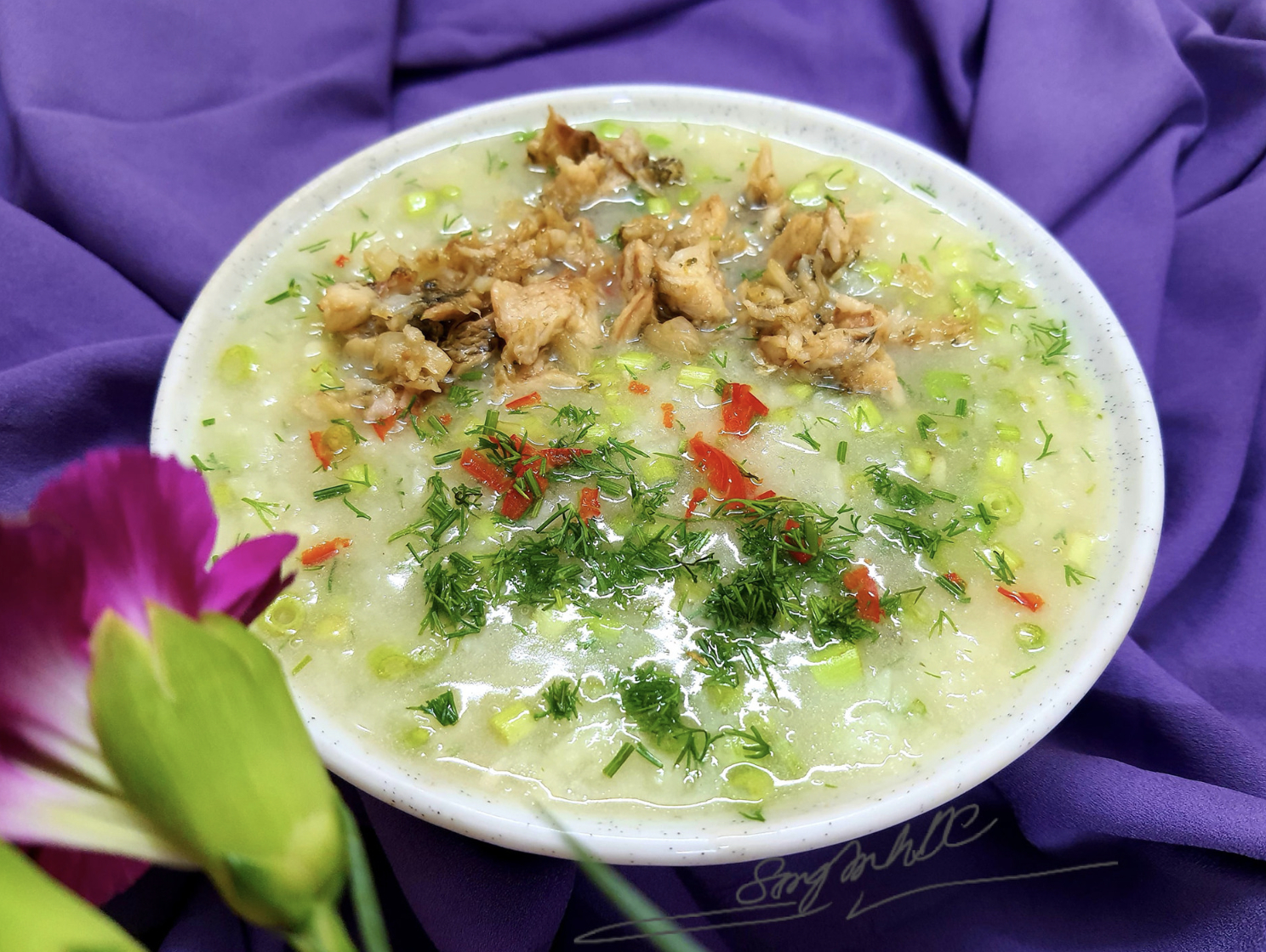 Canh củ được xem như đặc sản nức tiếng ở Hải Phòng. Ảnh: Song Anh DC
