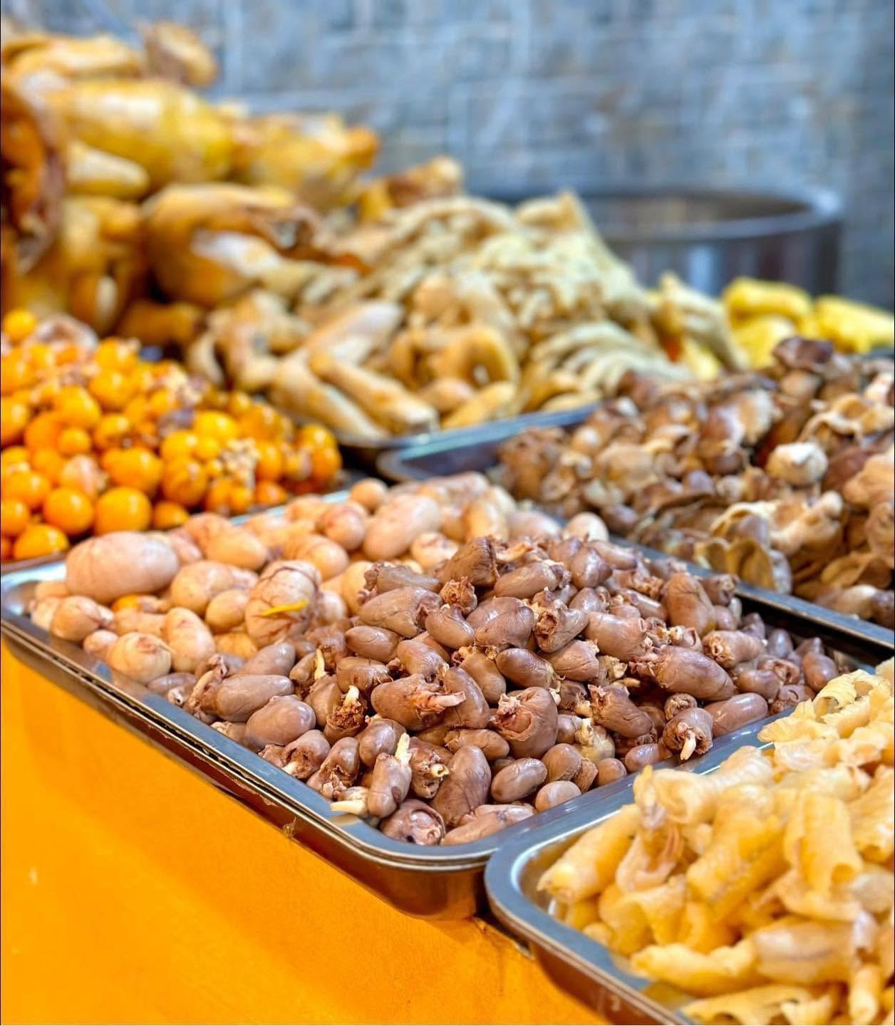 Hà Nội có hàng phở gà vừa công khai cả quy trình lưu mẫu thực phẩm, sẵn sàng mở tủ cho khách vào kiểm tra