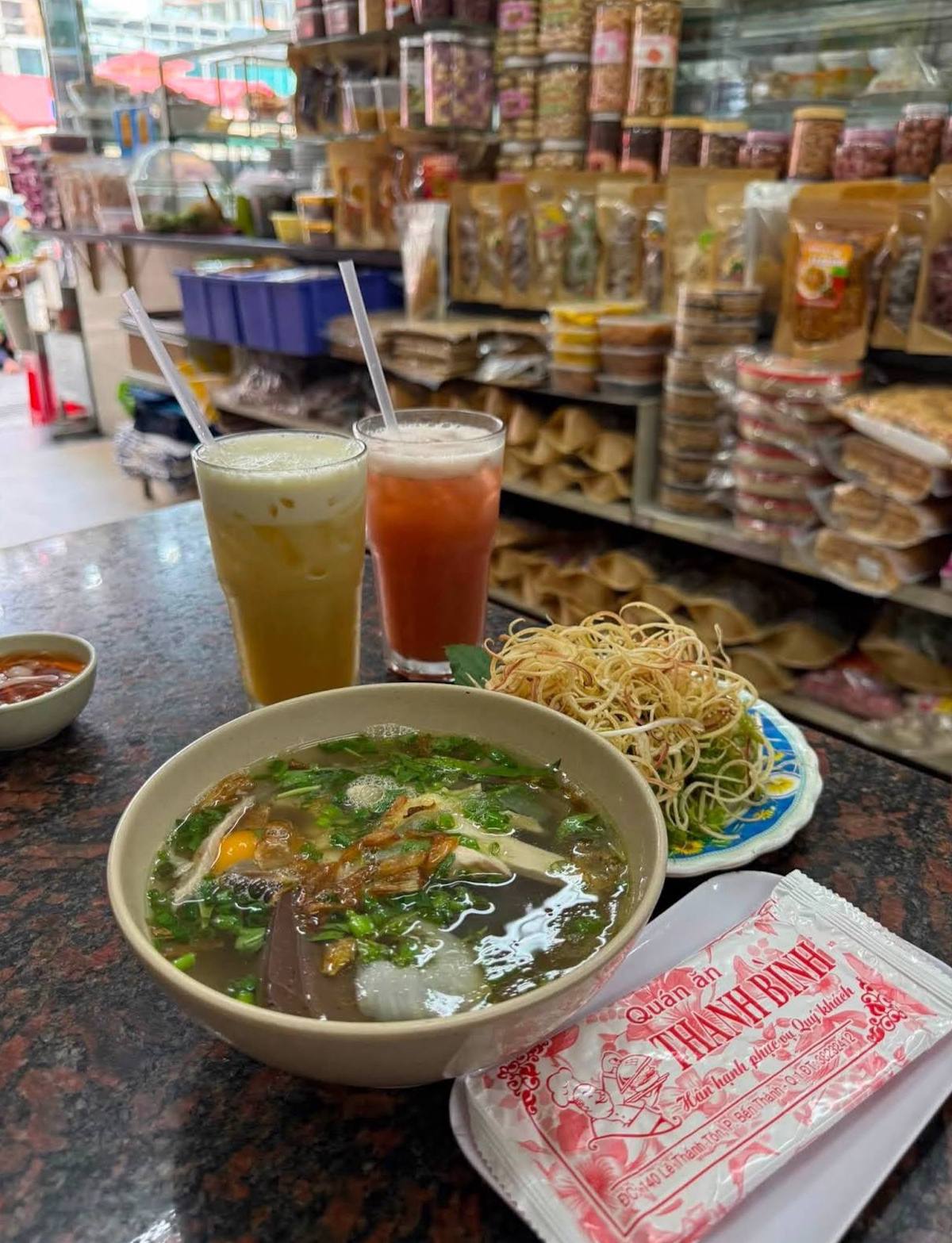 Sau hơn 40 năm hoạt động, quán ăn Thanh Bình đã ngừng kinh doanh, để lại nhiều tiếc nuối cho những thực khách từng gắn bó với nơi này.