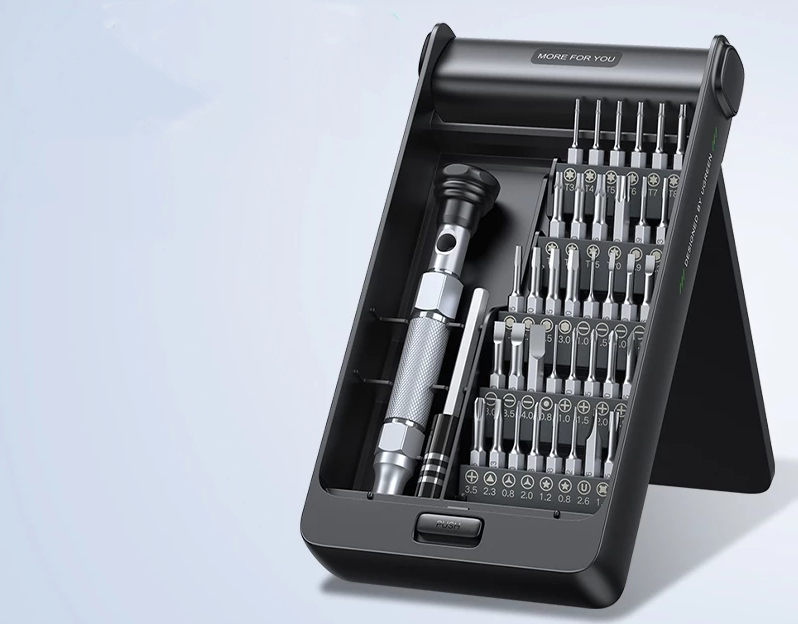 Bộ tuốc nơ vít đa năng nhà nào cũng cần có.