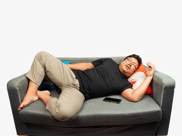 Ăn xong đi ngủ luôn không phải do lười mà não bảo thế.