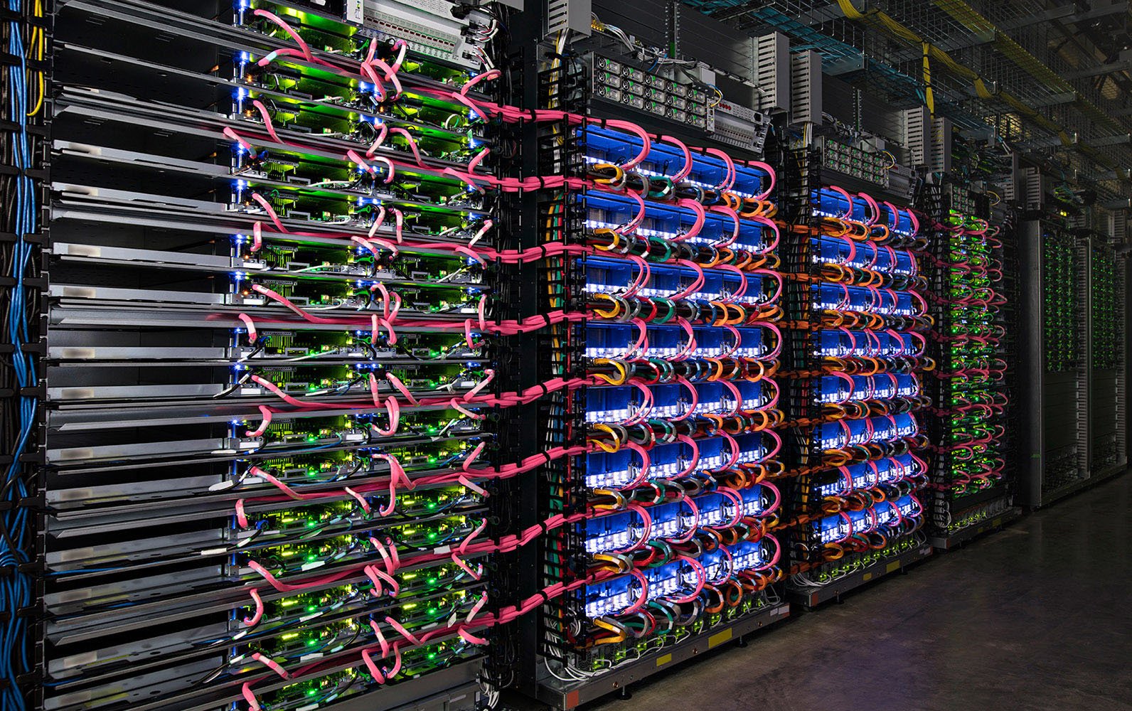 Trung tâm dữ liệu khổng lồ của Google 