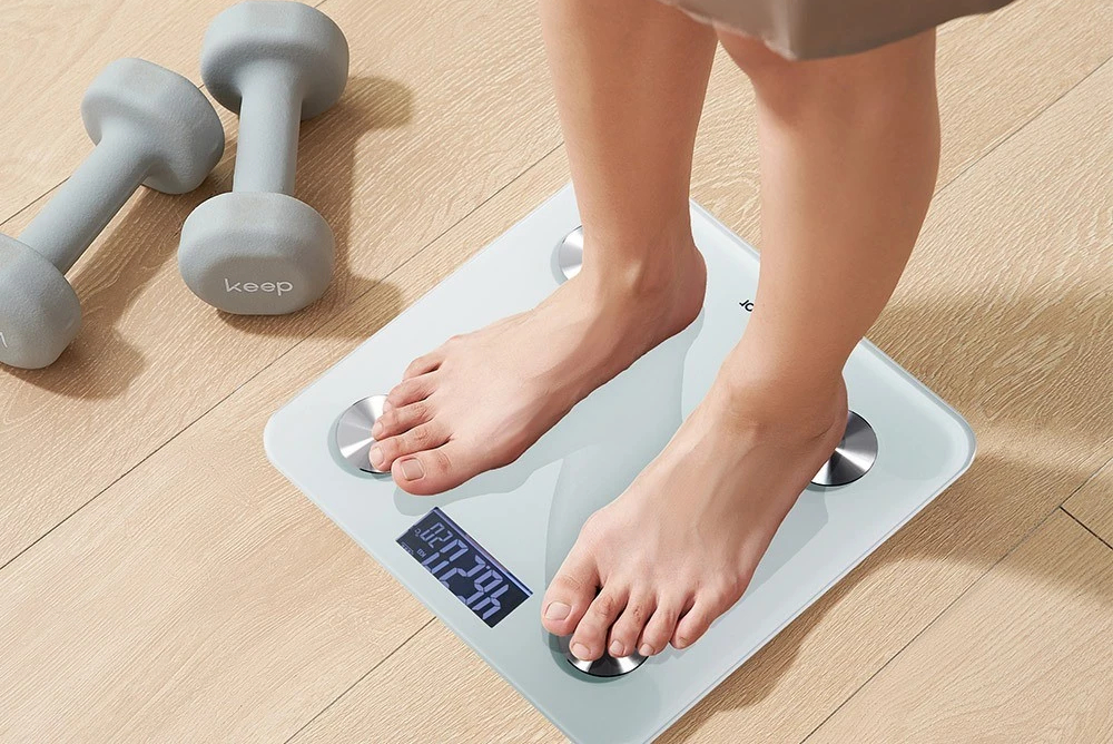 Cân sức khỏe điện tử thông minh Gaabor phân tích chỉ số sức khỏe qua app
