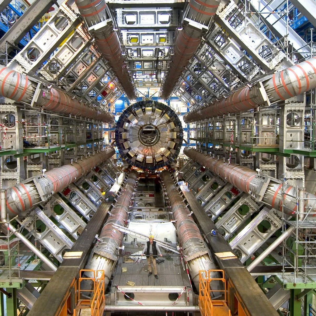 Máy gia tốc hạt lớn nhất thế giới sắp dừng hoạt động