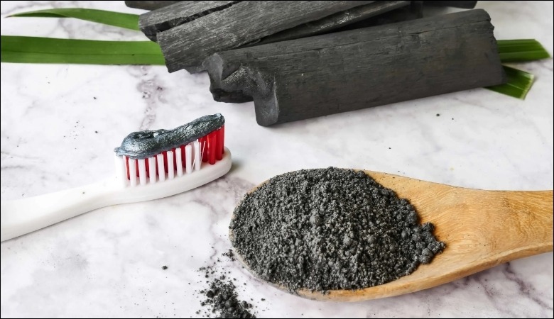 Than tre được ứng dụng nhiều trong việc làm đẹp, chăm sóc cơ thể.