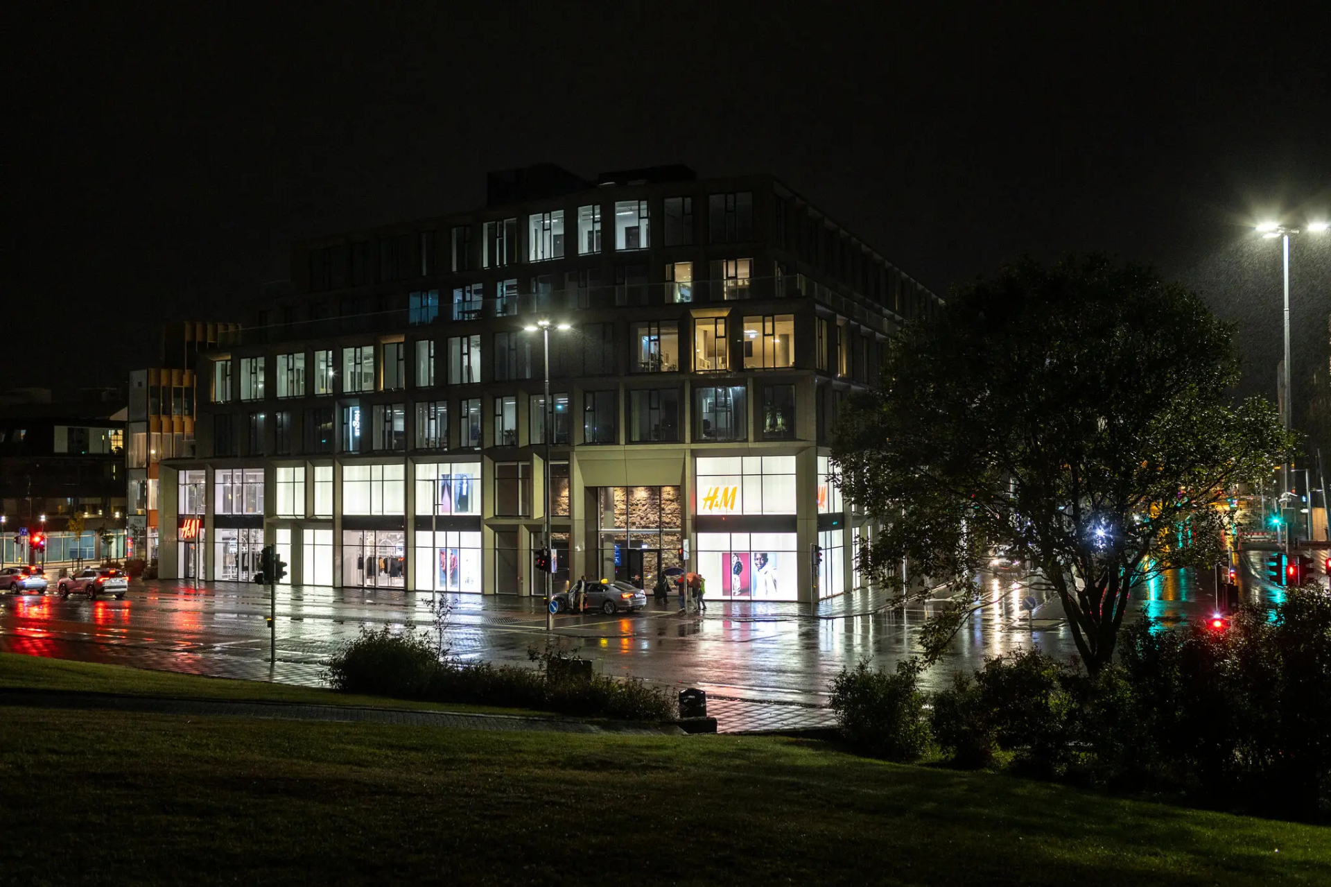 Kalkofnsvegur 2 ở Reykjavik, Iceland, là địa chỉ đăng ký của Withheld for Privacy, một công ty cho phép những người điều hành các tên miền trực tuyến che giấu danh tính của họ - Ảnh: Sigga Ella/The New York Times.