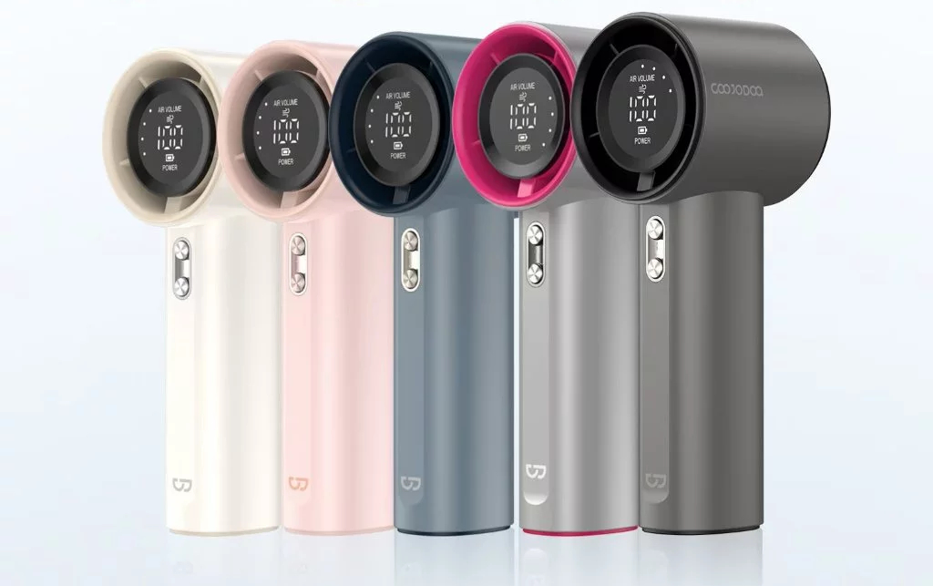 Mới đầu mùa đã nắng nóng dữ dội, lo mất điện: Quạt tích điện là món nhất định phải có hè này