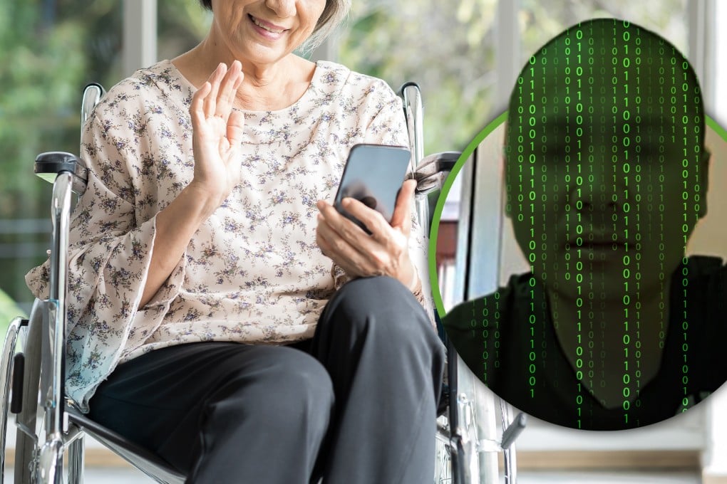 Người mẹ 80 tuổi mỗi ngày gọi video cho con trai, nhắc con ăn uống đàng hoàng: Sự thật đằng sau khiến ai nghe cũng nghẹn lòng