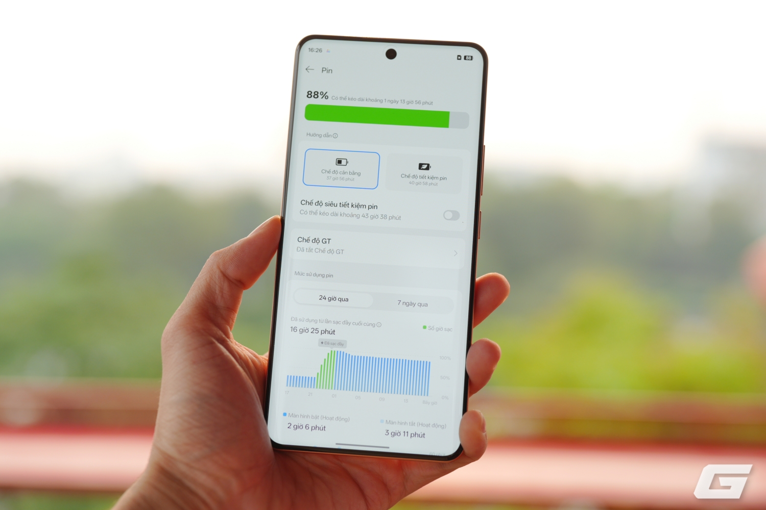 Thử dùng realme P4 Power 5G cày game: Khi “cục pin dự phòng” bước chân vào lãnh địa gaming phone
