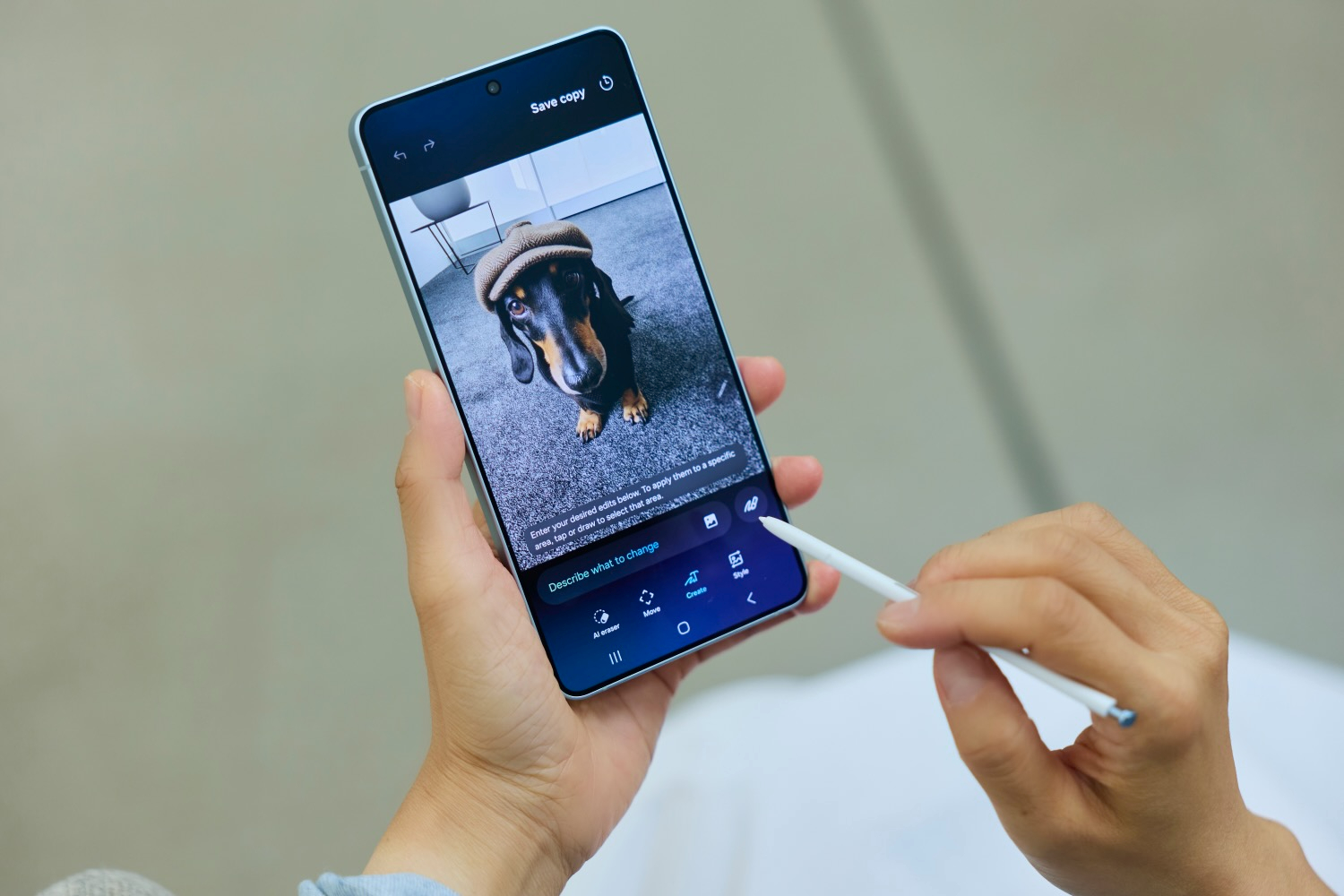 Đứng giữa concert đông nghịt, tôi mới hiểu vì sao smartphone đều nên có tính năng Màn hình riêng tư như Galaxy S26