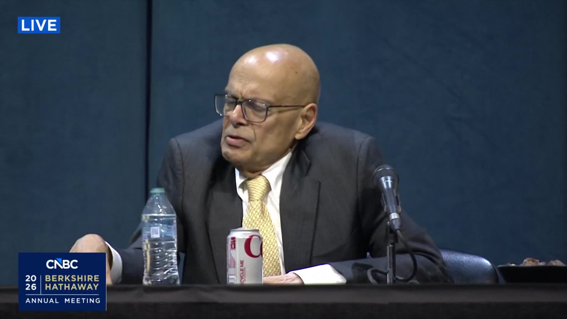Ông Ajit Jain, Phó chủ tịch phụ trách mảng bảo hiểm tại Berkshire Hathaway