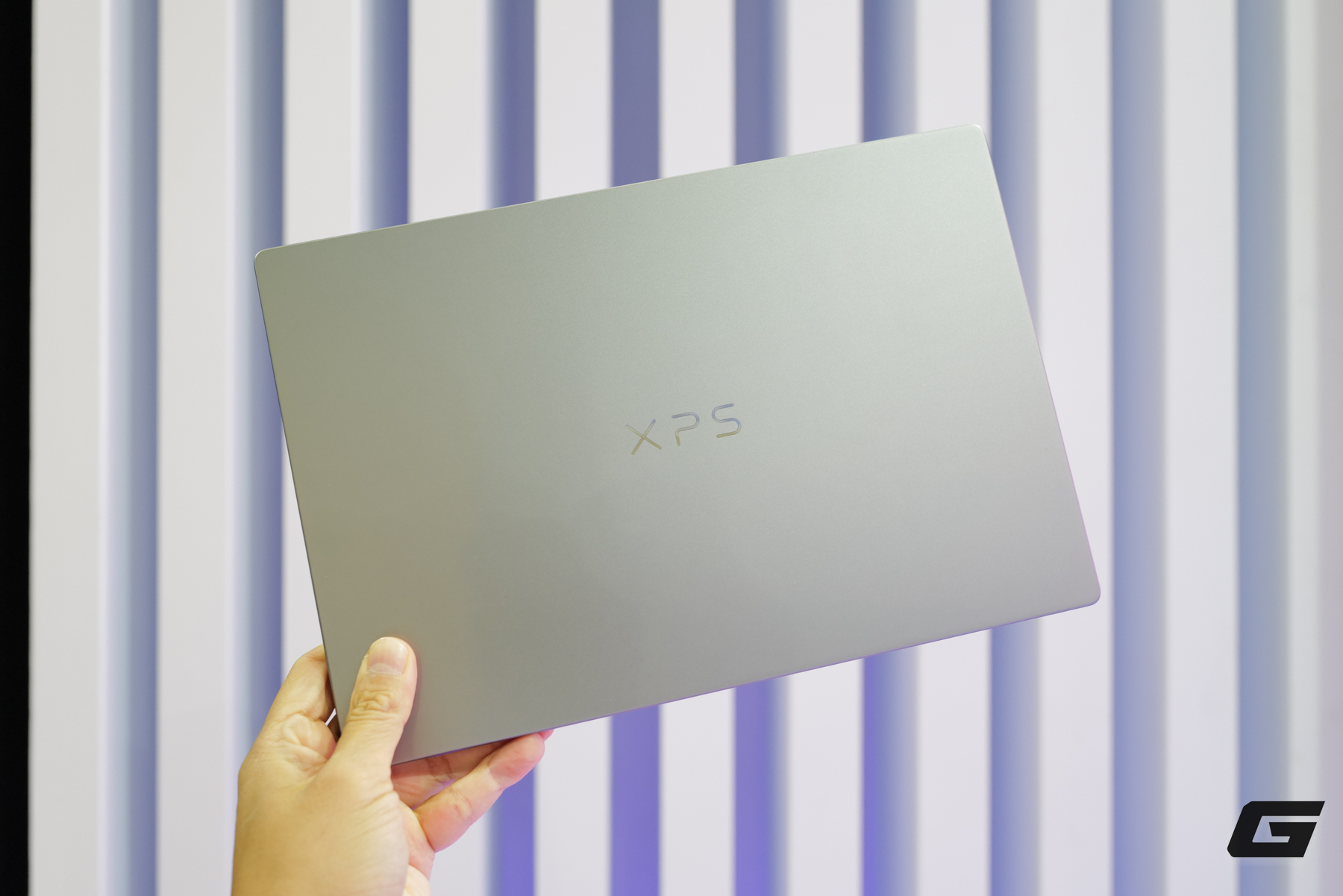 Cận cảnh Dell XPS 13 mới: mỏng hơn, nhẹ hơn và nhiều tính năng hơn với cùng mức giá