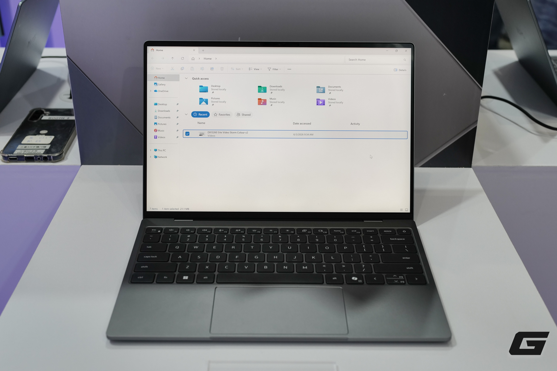 Cận cảnh Dell XPS 13 mới: mỏng hơn, nhẹ hơn và nhiều tính năng hơn với cùng mức giá