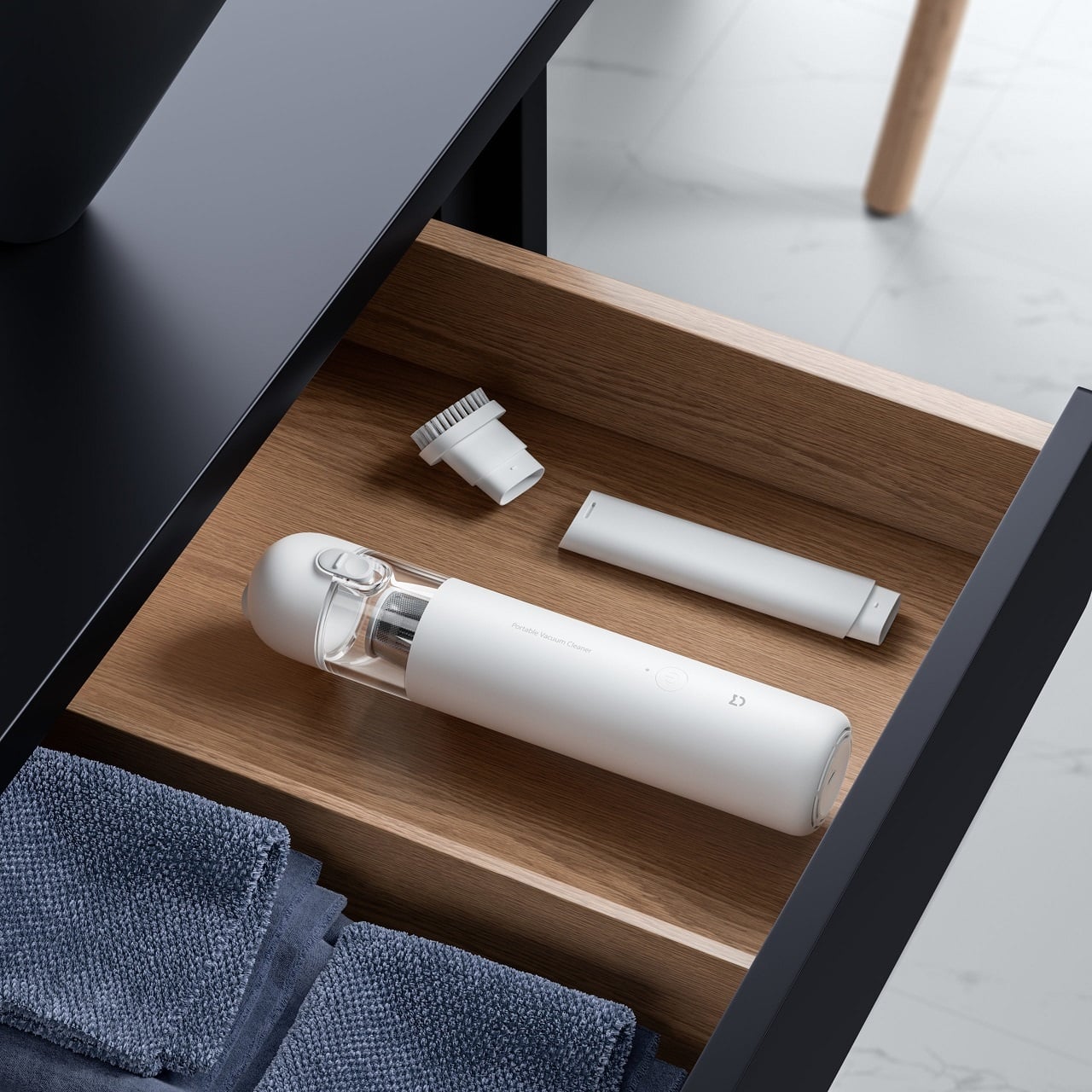 Xiaomi Vacuum Cleaner Mini nhỏ, gọn