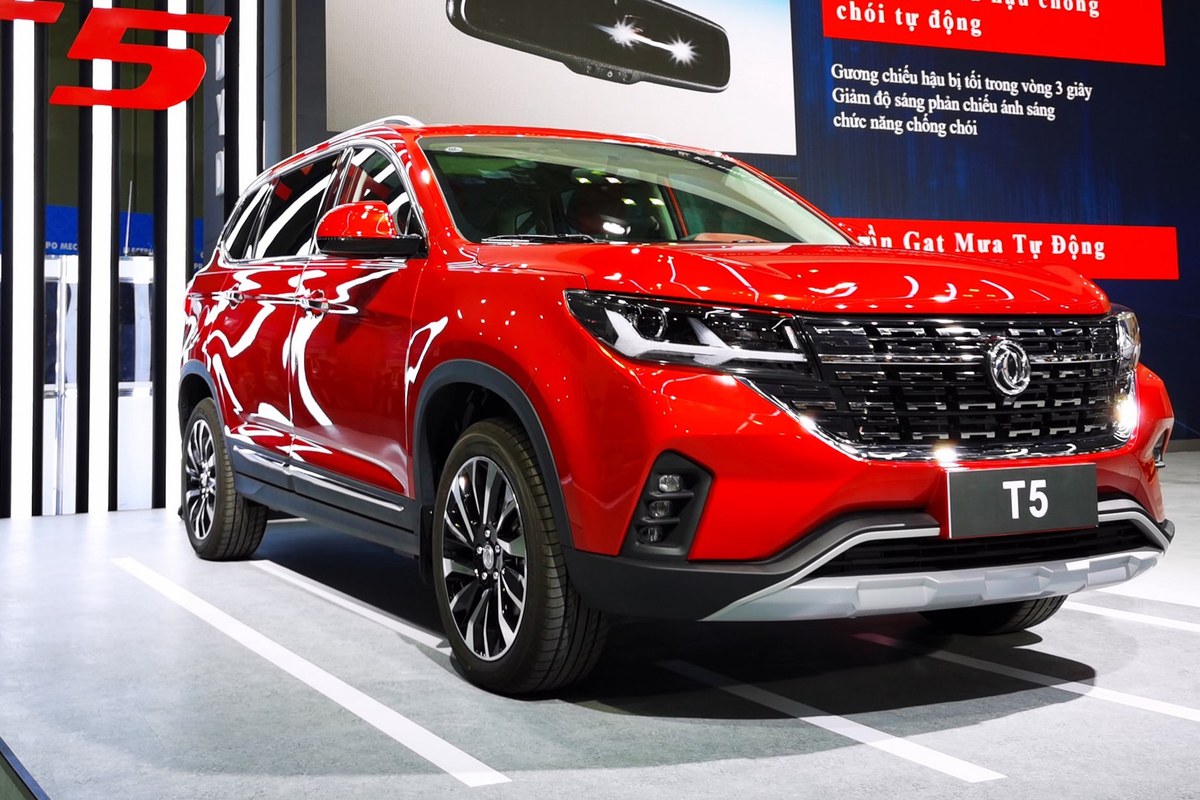 Một mẫu xe Trung Quốc trưng bày tại triển lãm với loạt tính năng tiện nghi được giới thiệu nổi bật. Ảnh minh họa.