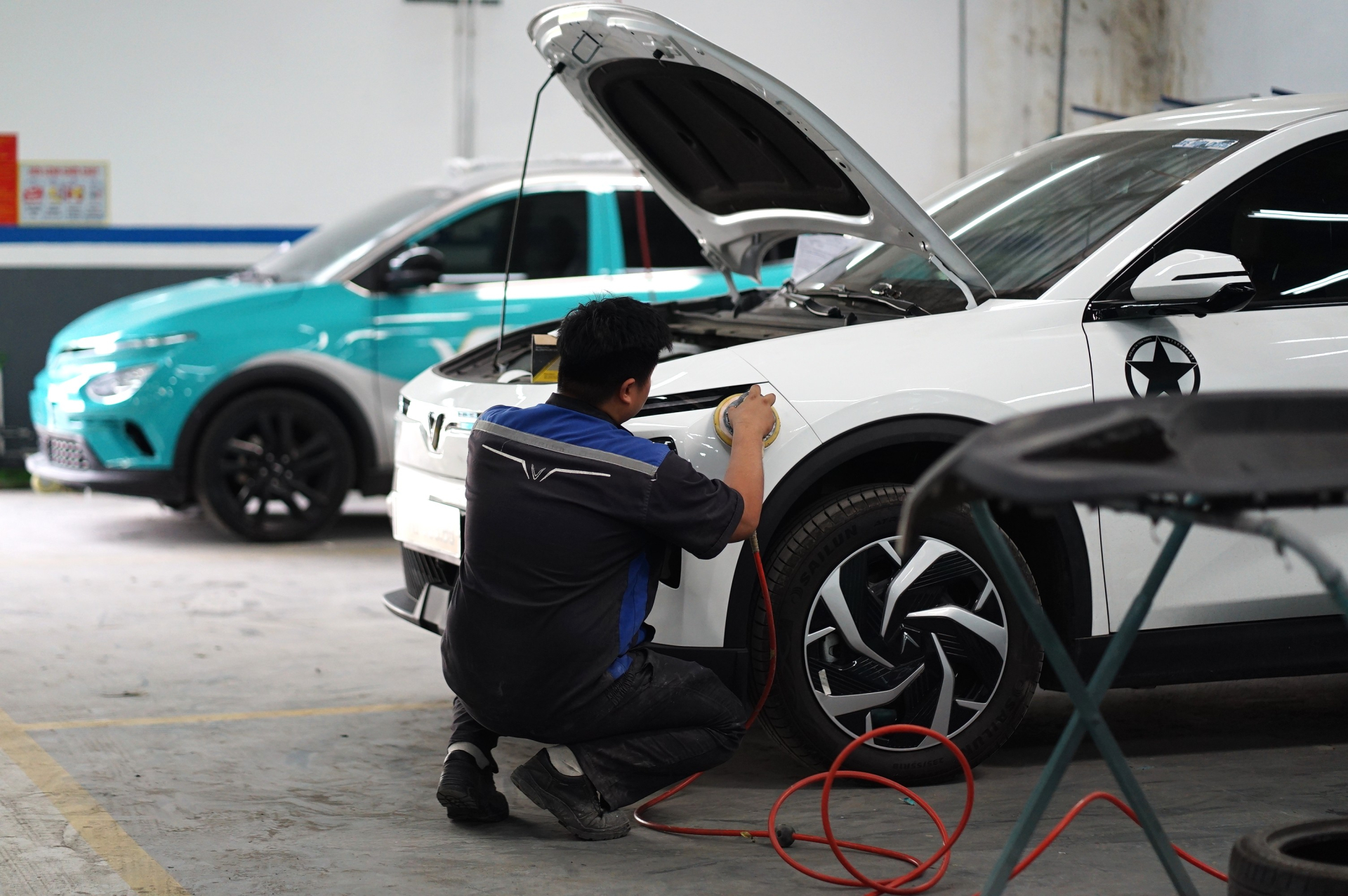 Ở mốc 15 vạn kilomet, có xe xăng đã phải đại tu máy mà xe điện vẫn còn bảo hành