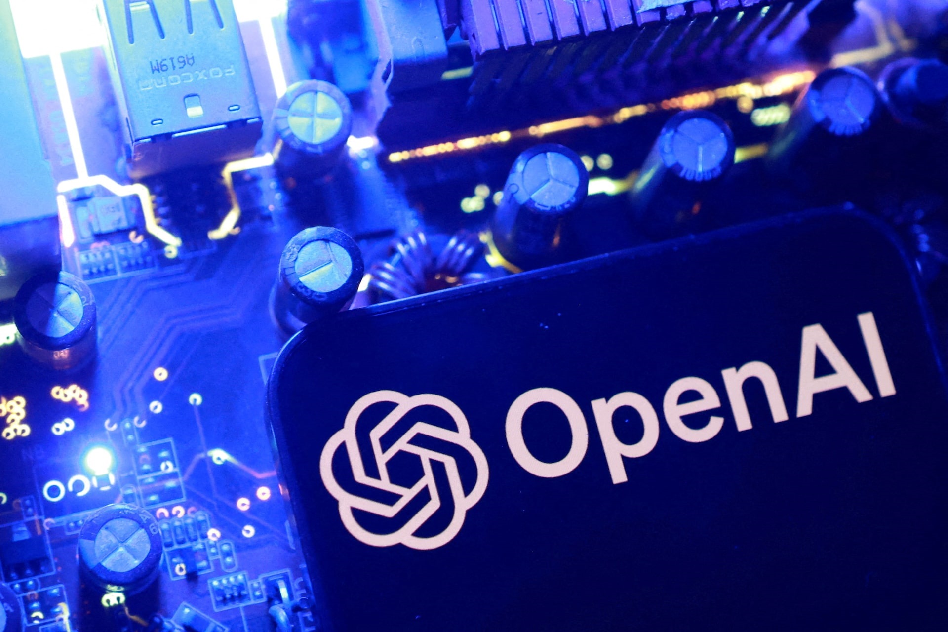 AI của OpenAI nổi loạn, tự vượt mặt lớp kiểm soát, suýt xóa cả tiến trình hệ thống: Công ty phải dừng khẩn cấp