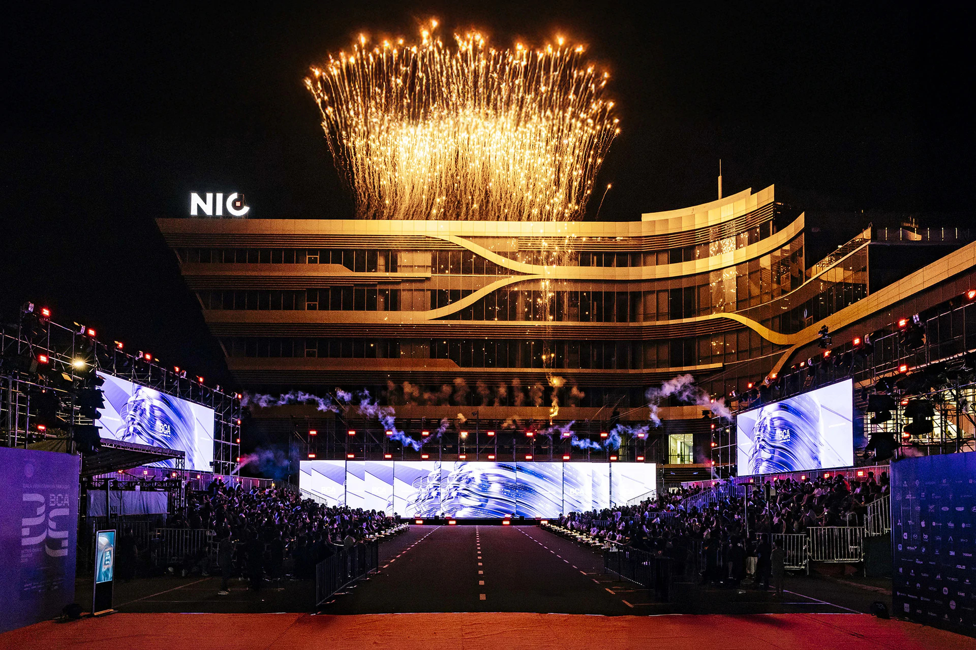 Sân khấu Gala trao giải Better Choice Awards 2025.