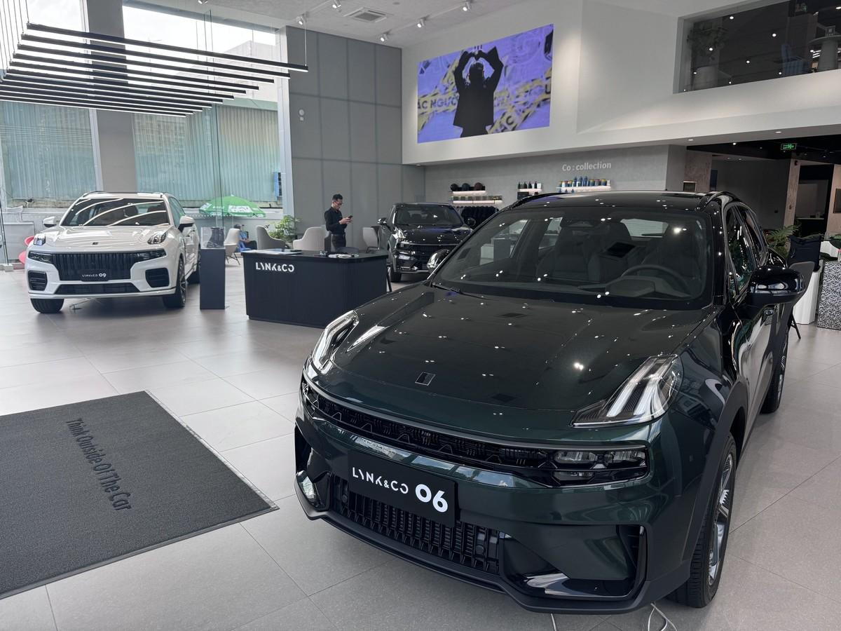 Đại lý Lynk & Co, thương hiệu thuộc tập đoàn Geely, tại Việt Nam.