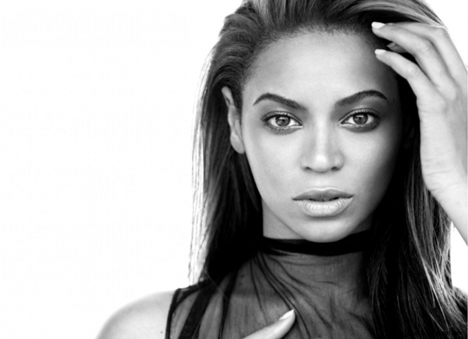 Nữ ca sĩ Beyonce đứng thứ hai trong danh sách gương mặt gần với tỷ lệ vàng