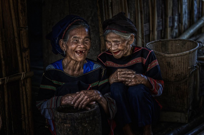 Hai chị em người Hmong. Ảnh: Ngoc Do.
