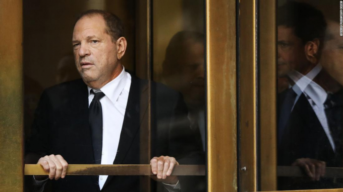 Harvey Weinstein xuất hiện tại tòa hồi tháng 8 (Ảnh: Spencer Platt/Getty Images).